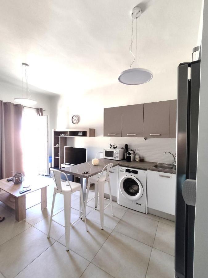 ארמופוליס Athanasia'S Place מראה חיצוני תמונה