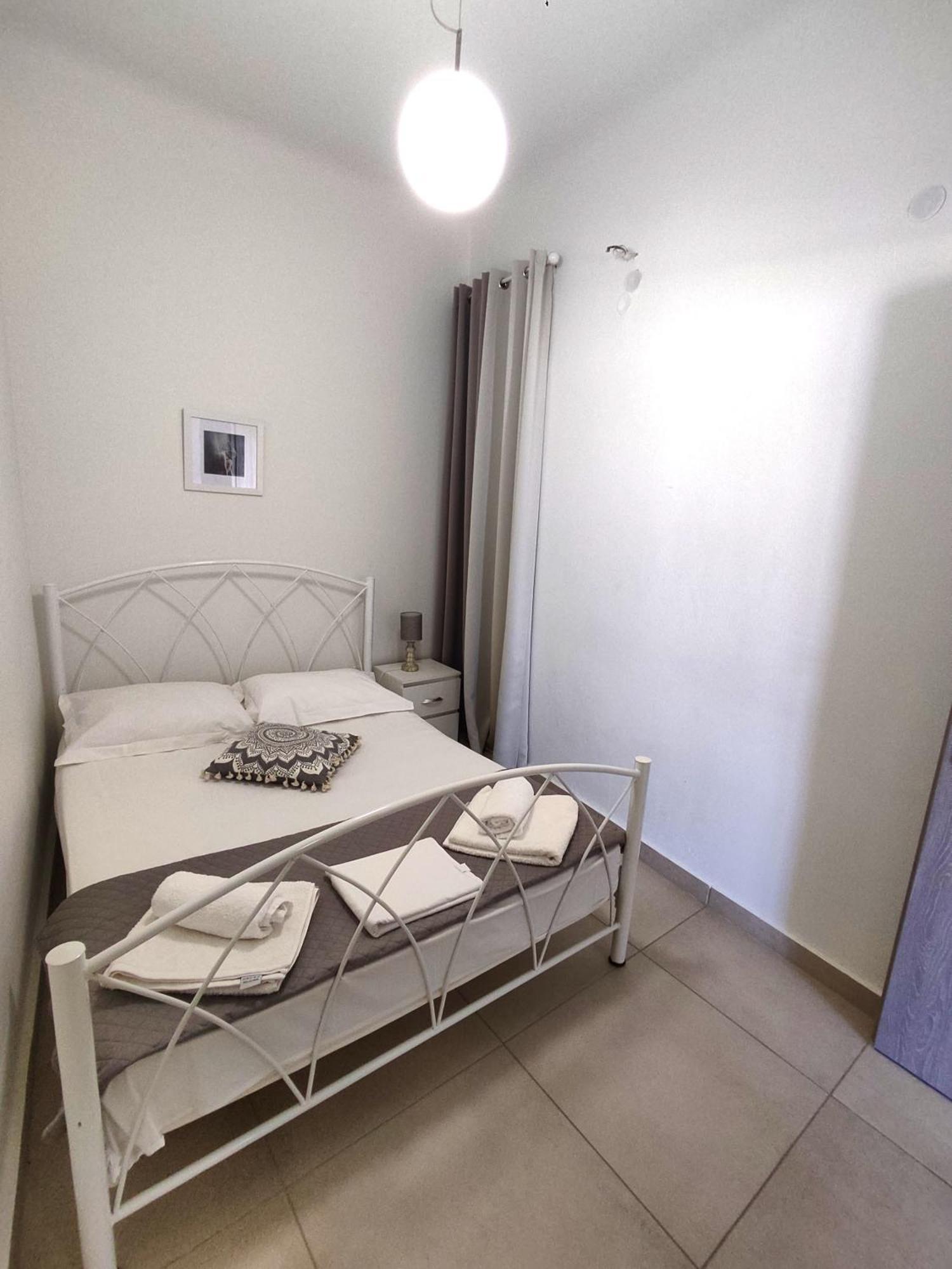 ארמופוליס Athanasia'S Place מראה חיצוני תמונה